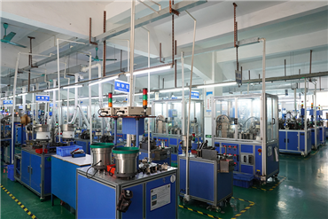 全自动元器件生产线实景